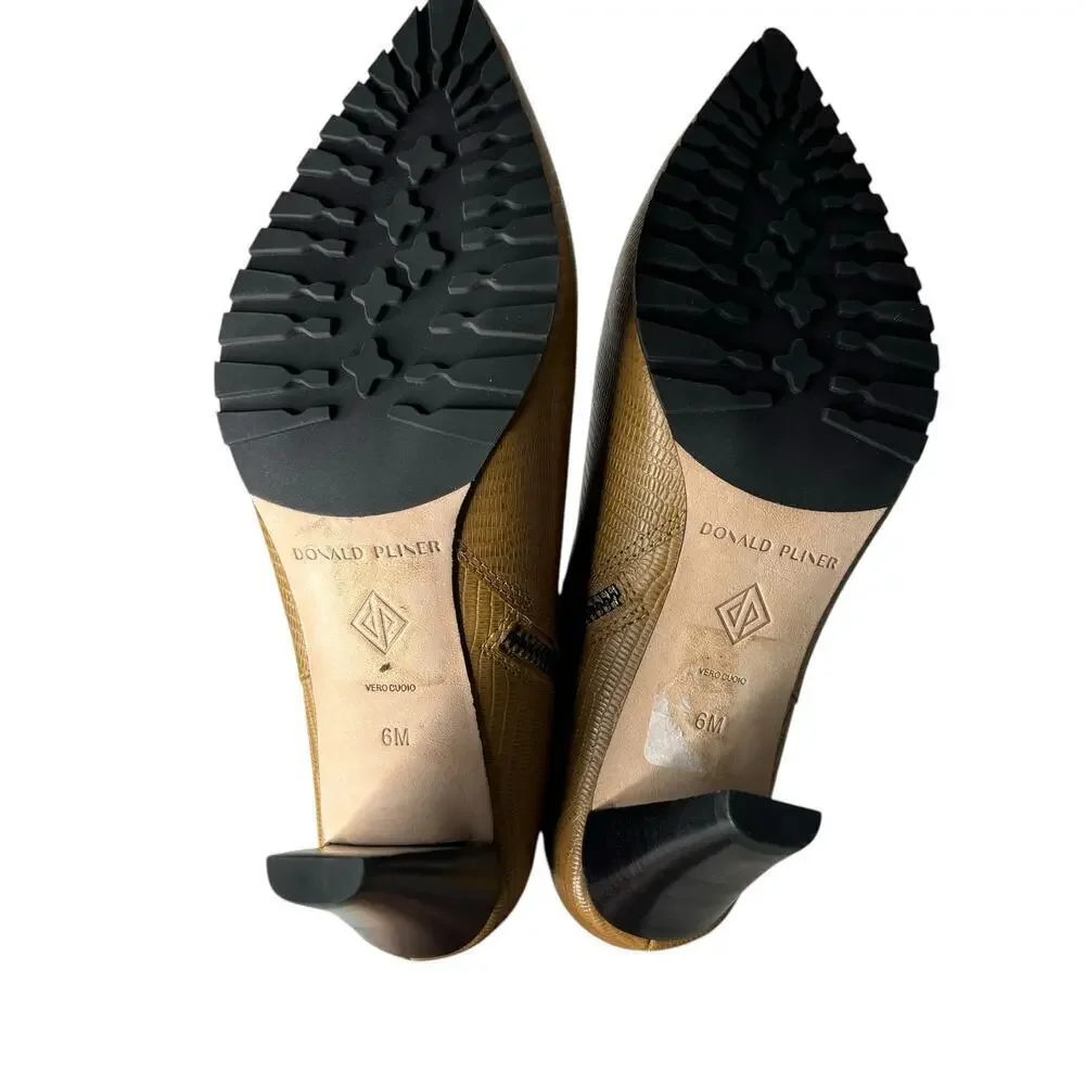 Donald Pliner Deniz Pointed Toe Bootie Caramel Size 6